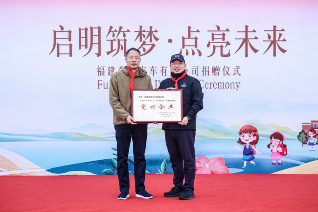 6390226535904459544246455